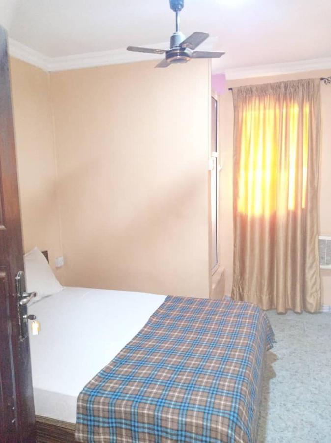Legendary Inn & Lounge Bale Akiosi Ngoại thất bức ảnh
