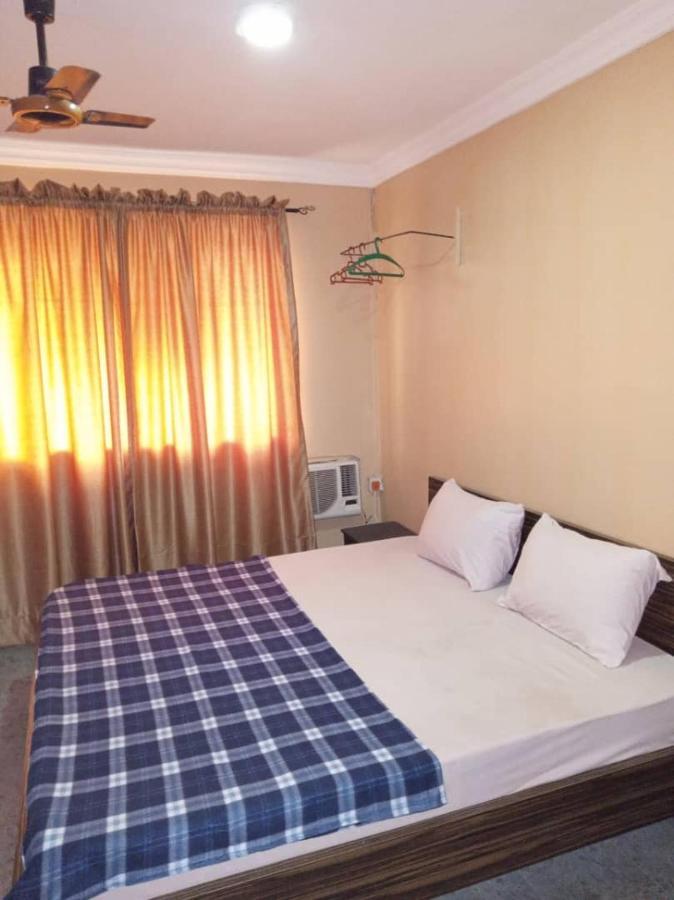 Legendary Inn & Lounge Bale Akiosi Ngoại thất bức ảnh