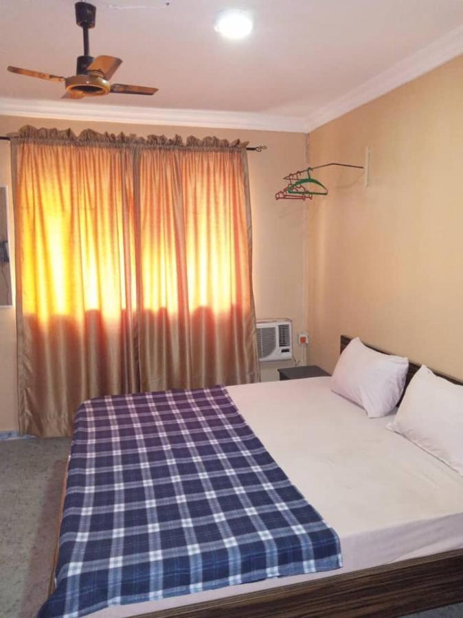 Legendary Inn & Lounge Bale Akiosi Ngoại thất bức ảnh
