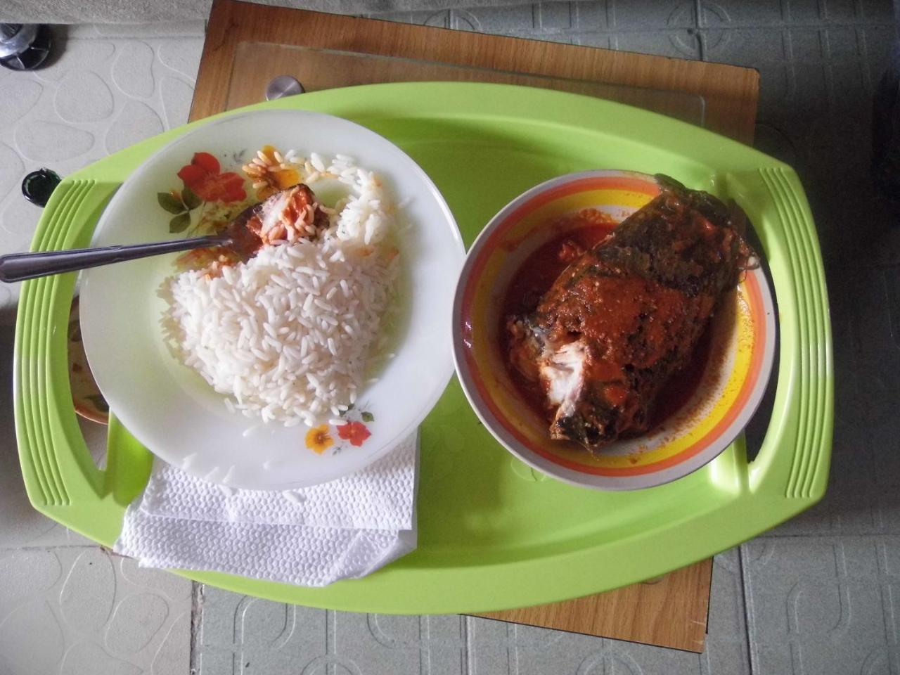 Legendary Inn & Lounge Bale Akiosi Ngoại thất bức ảnh